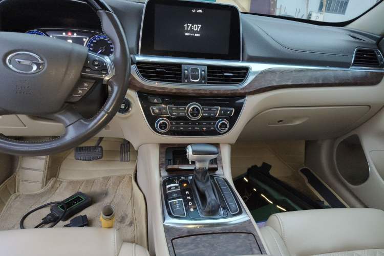 Used GAC Trumpchi GA8 2017 320T Luxury Edition Audio And AC Panel
