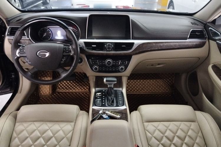 Used GAC Trumpchi GA8 2017 320T Luxury Edition Center Console