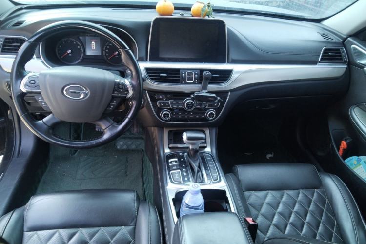 Used GAC Trumpchi GA8 2017 280T Deluxe Edition Center Console