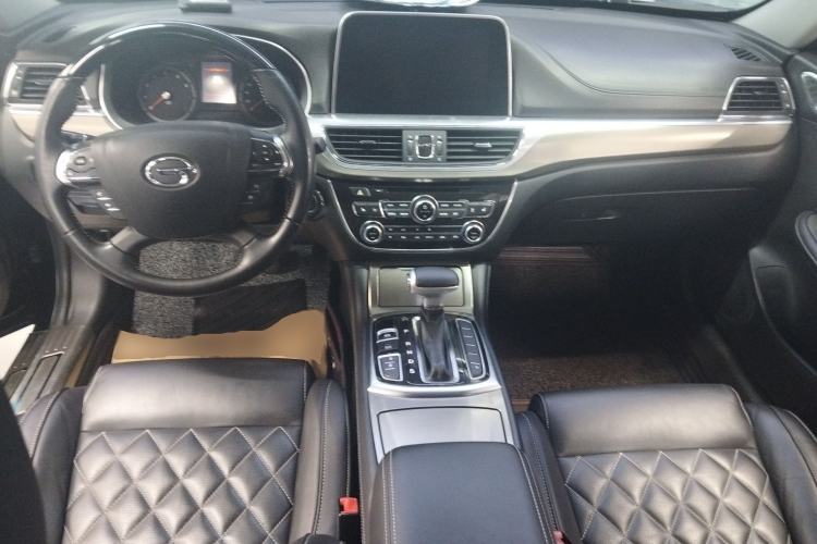 Used GAC Trumpchi GA8 2017 280T Deluxe Edition Center Console