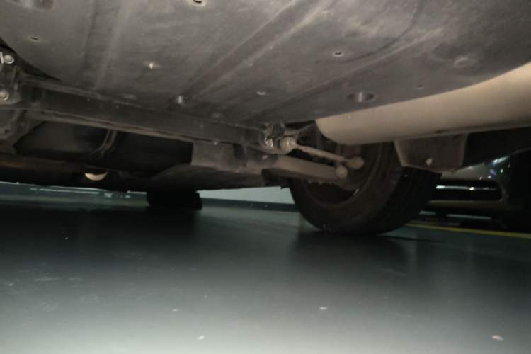 Used GAC Trumpchi GA8 2017 320T Luxury Edition Chassis Rear