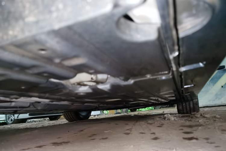 Used GAC Trumpchi GA8 2017 320T Ultimate Edition Chassis Rear Right