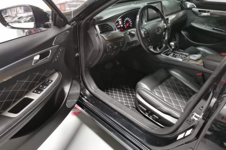 Used GAC Trumpchi GA8 2017 280T Deluxe Edition Driver Seat