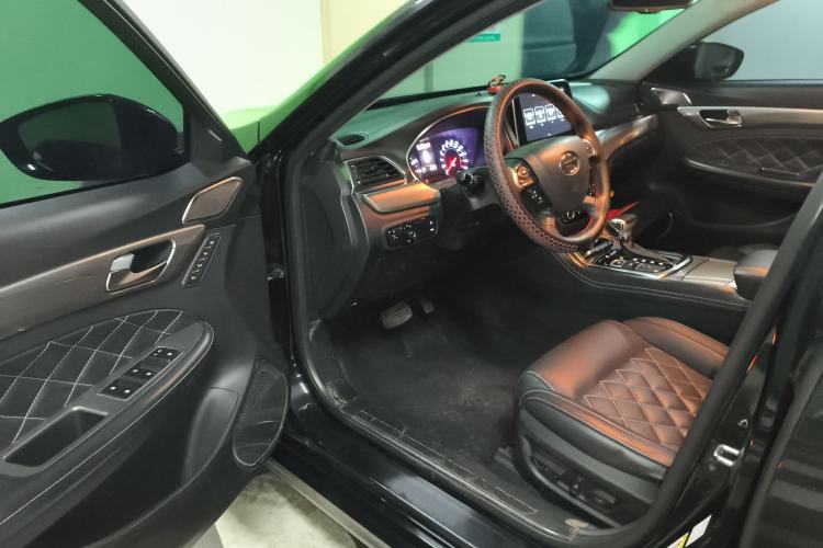 Used GAC Trumpchi GA8 2017 280T Deluxe Edition Driver Seat