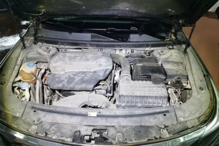 Used GAC Trumpchi GA8 2017 320T Ultimate Edition Engine Bay