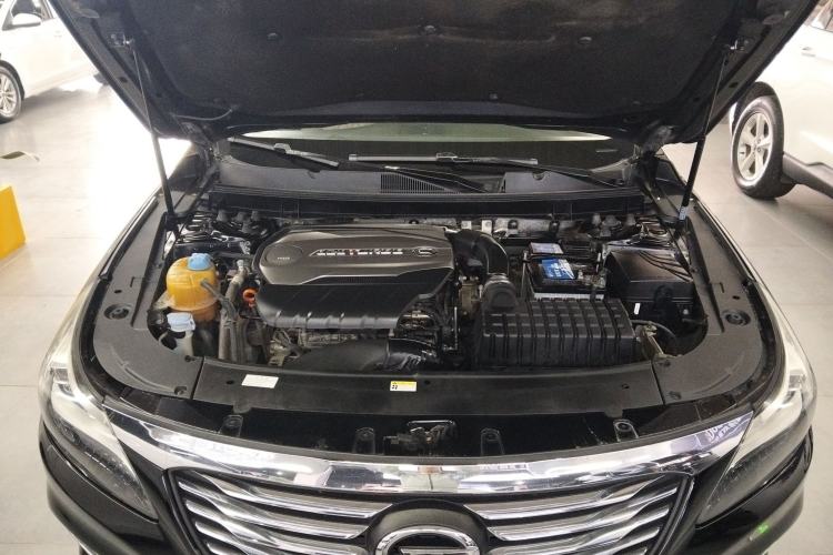 Used GAC Trumpchi GA8 2017 320T Luxury Edition Engine Bay