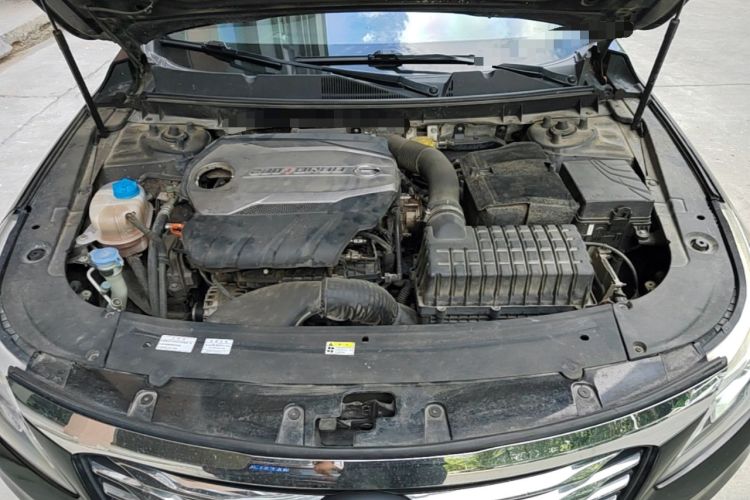 Used GAC Trumpchi GA8 2017 280T Deluxe Edition Engine Bay