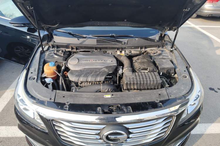 Used GAC Trumpchi GA8 2017 280T Deluxe Edition Engine Bay