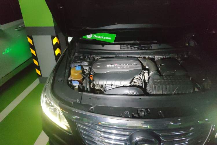 Used GAC Trumpchi GA8 2017 280T Deluxe Edition Engine Bay Right