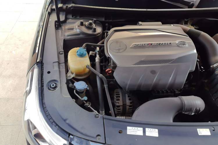 Used GAC Trumpchi GA8 2017 280T Deluxe Edition Engine Bay Right