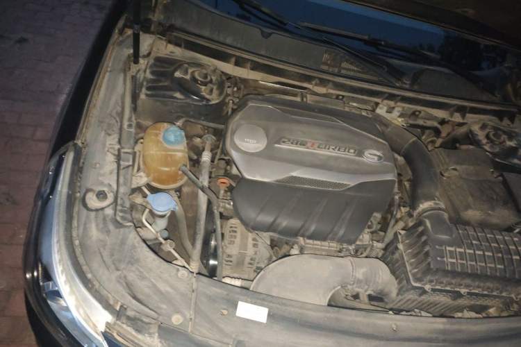Used GAC Trumpchi GA8 2017 280T Deluxe Edition Engine Bay Right
