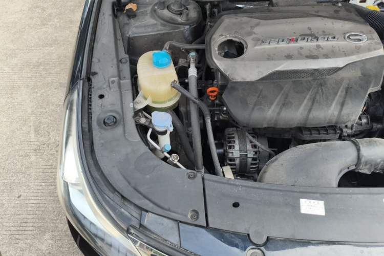 Used GAC Trumpchi GA8 2017 320T Smart Edition Engine Bay Right