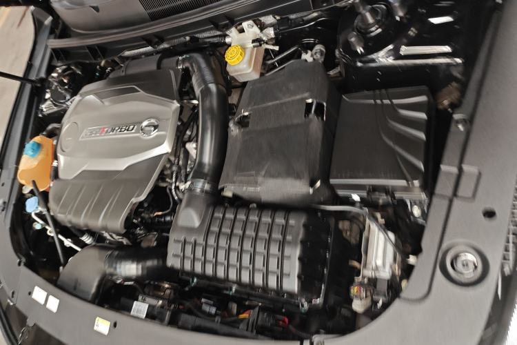 Used GAC Trumpchi GA8 2017 280T Deluxe Edition Engine Bay