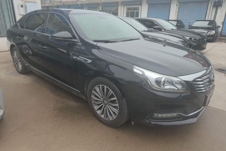 Used GAC Trumpchi GA8 2017 280T Deluxe Edition Exterior 2
