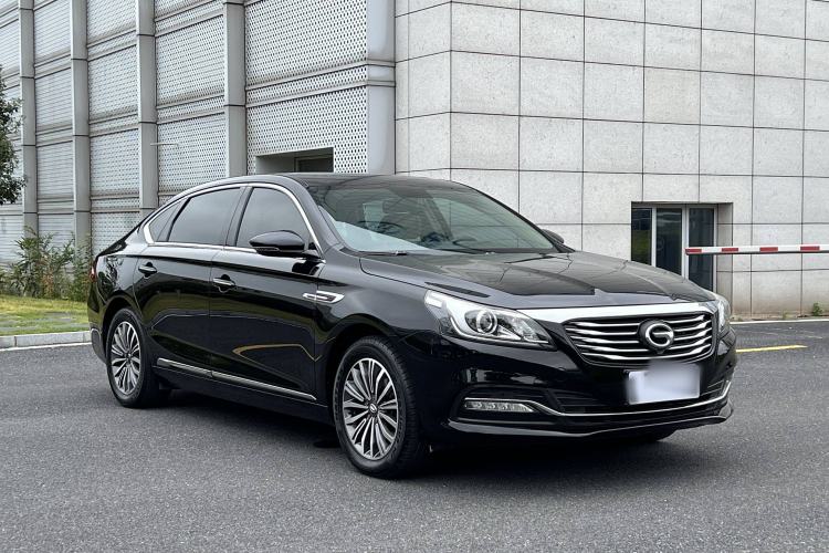 Used GAC Trumpchi GA8 2017 280T Deluxe Edition Exterior 2