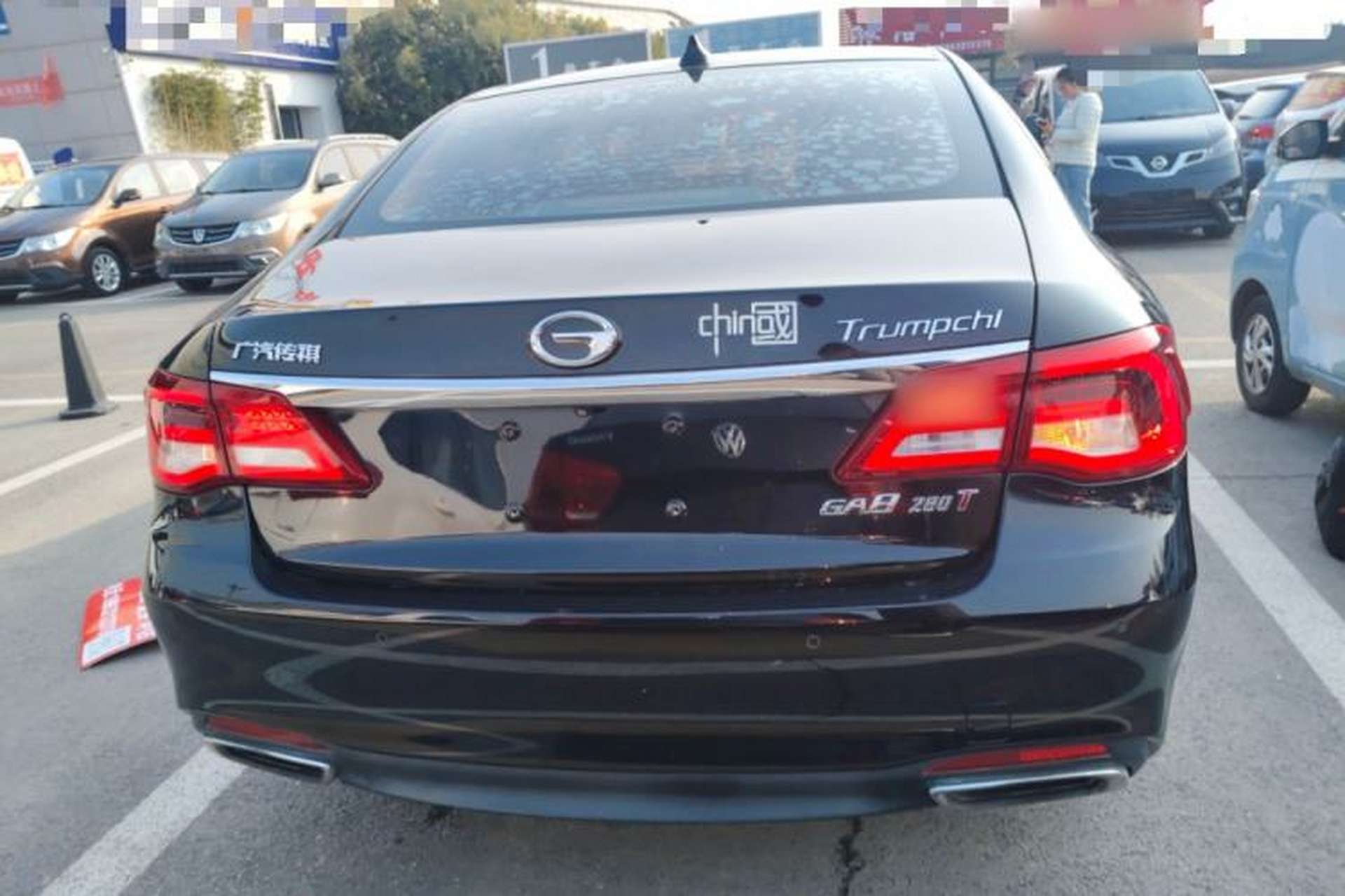Used GAC Trumpchi GA8 2017 280T Deluxe Edition Exterior 4