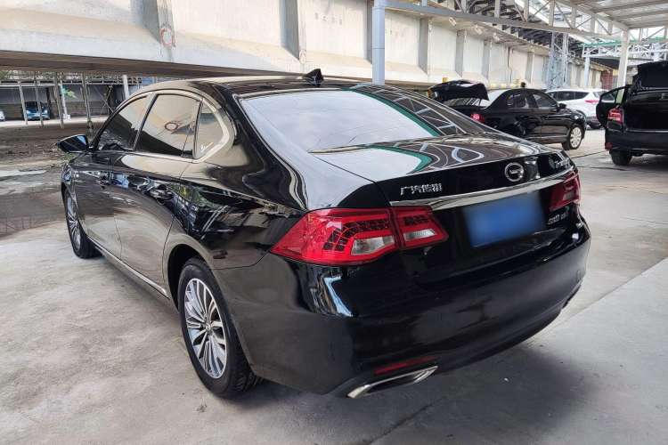 Used GAC Trumpchi GA8 2017 320T Luxury Edition Exterior 4