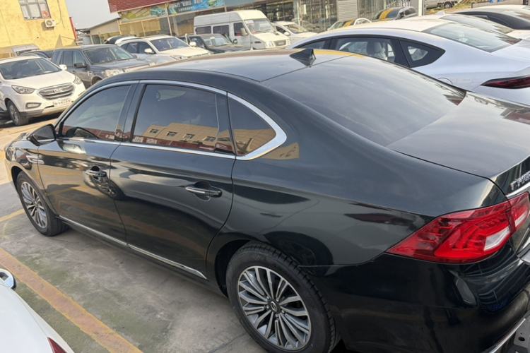 Used GAC Trumpchi GA8 2017 280T Executive Edition Exterior 5