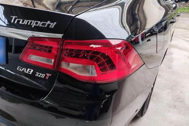 Used GAC Trumpchi GA8 2017 320T Luxury Edition Exterior 7