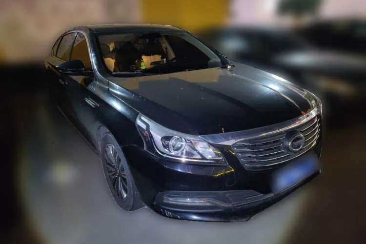 Used GAC Trumpchi GA8 2017 280T Deluxe Edition Front Right 45 Deg