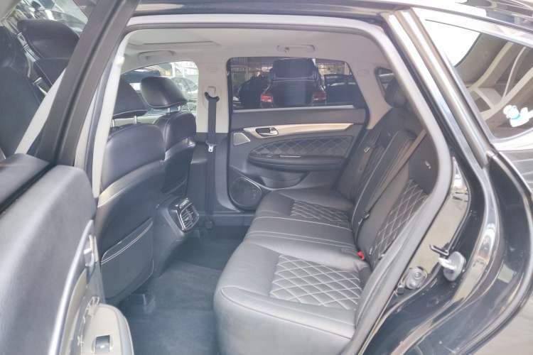 Used GAC Trumpchi GA8 2017 320T Luxury Edition Interior 6