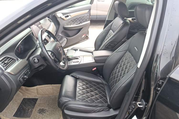 Used GAC Trumpchi GA8 2017 280T Deluxe Edition Left Front Seat