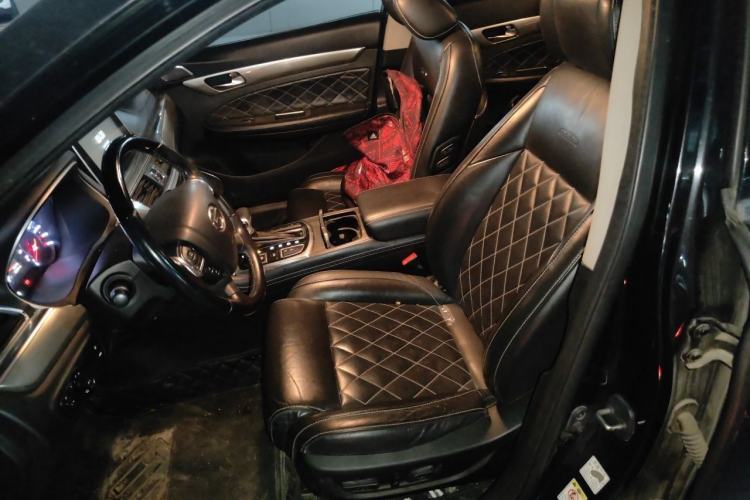 Used GAC Trumpchi GA8 2017 280T Deluxe Edition Left Front Seat