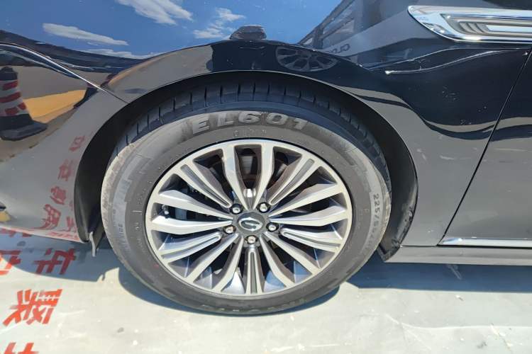 Used GAC Trumpchi GA8 2017 280T Deluxe Edition Left Front Wheel Hub