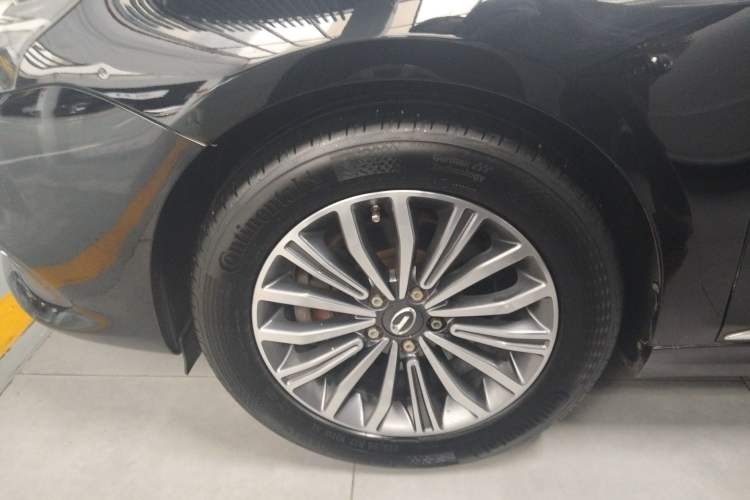 Used GAC Trumpchi GA8 2017 280T Deluxe Edition Left Front Wheel Hub
