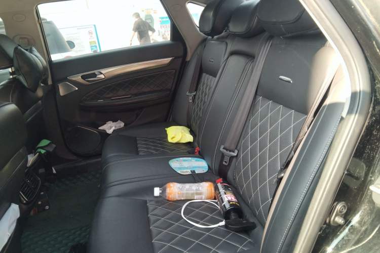Used GAC Trumpchi GA8 2017 280T Deluxe Edition Left Rear Seat