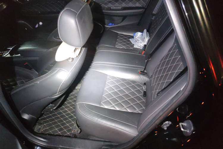 Used GAC Trumpchi GA8 2017 280T Deluxe Edition Left Rear Seat