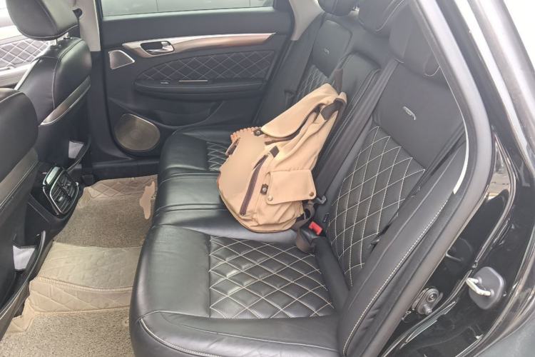 Used GAC Trumpchi GA8 2017 280T Deluxe Edition Left Rear Seat