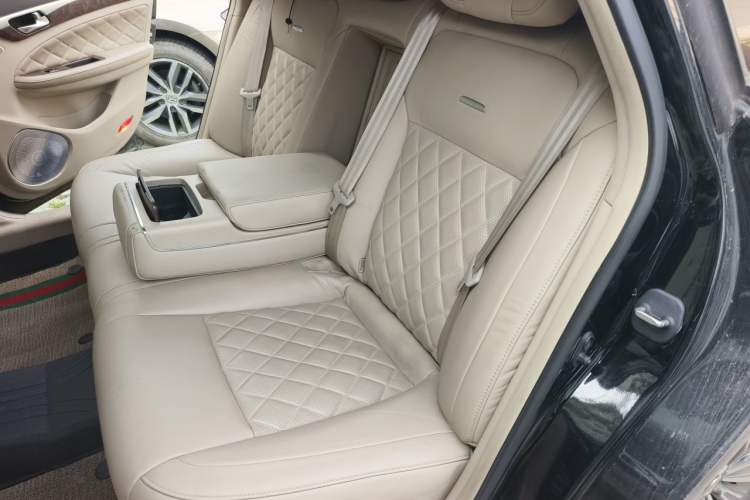 Used GAC Trumpchi GA8 2017 320T Luxury Edition Left Rear Seat