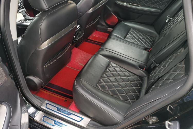 Used GAC Trumpchi GA8 2017 280T Deluxe Edition Left Rear Seat