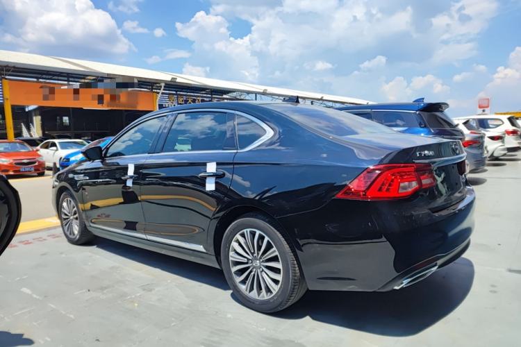 Used GAC Trumpchi GA8 2017 280T Deluxe Edition Left Side