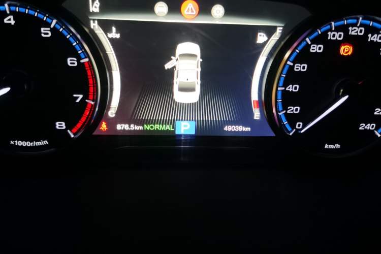 Used GAC Trumpchi GA8 2017 320T Ultimate Edition Odometer Close Up