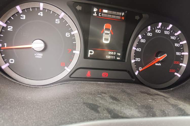 Used GAC Trumpchi GA8 2017 280T Deluxe Edition Odometer Close Up