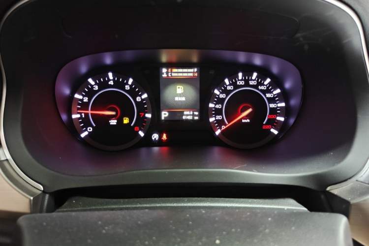 Used GAC Trumpchi GA8 2017 280T Deluxe Edition Odometer Close Up