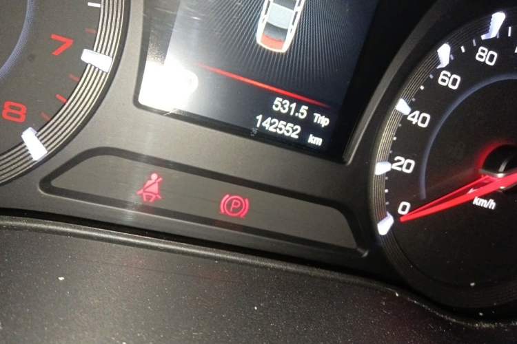 Used GAC Trumpchi GA8 2017 280T Deluxe Edition Odometer Close Up