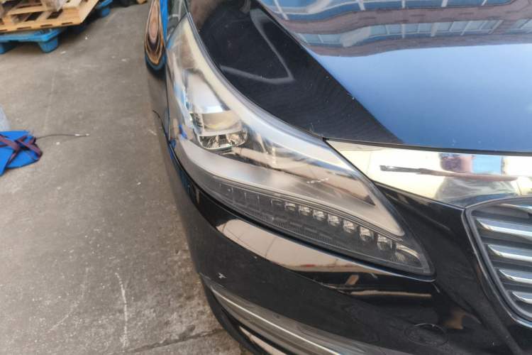 Used GAC Trumpchi GA8 2017 320T Smart Edition Right Front Headlight