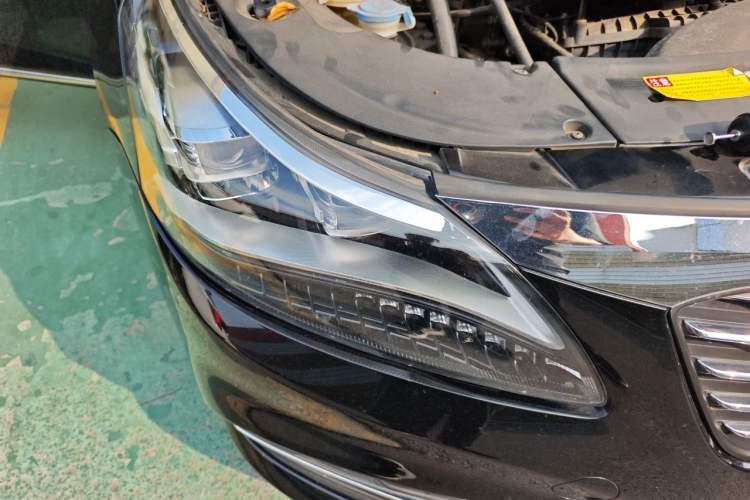 Used GAC Trumpchi GA8 2017 320T Luxury Edition Right Front Headlight