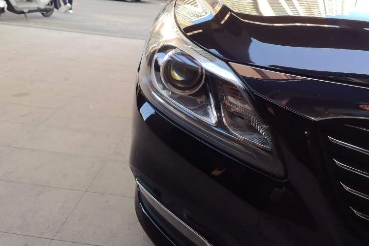 Used GAC Trumpchi GA8 2017 280T Deluxe Edition Right Front Headlight
