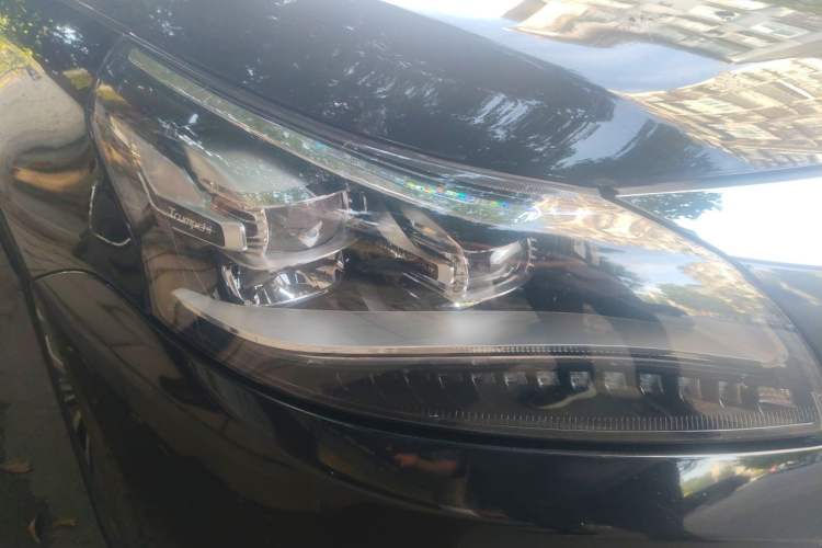 Used GAC Trumpchi GA8 2017 320T Luxury Edition Right Front Headlight