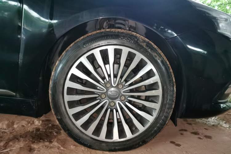 Used GAC Trumpchi GA8 2017 320T Ultimate Edition Right Front Wheel Hub