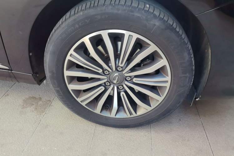 Used GAC Trumpchi GA8 2017 280T Deluxe Edition Right Front Wheel Hub