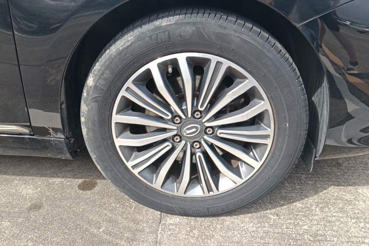 Used GAC Trumpchi GA8 2017 280T Deluxe Edition Right Front Wheel Hub