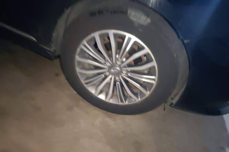 Used GAC Trumpchi GA8 2017 280T Deluxe Edition Right Front Wheel Hub