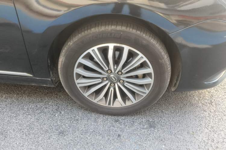 Used GAC Trumpchi GA8 2017 320T Luxury Edition Right Front Wheel Hub