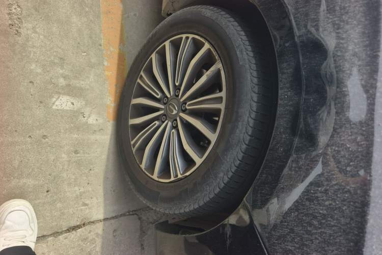 Used GAC Trumpchi GA8 2017 280T Deluxe Edition Right Front Wheel Hub