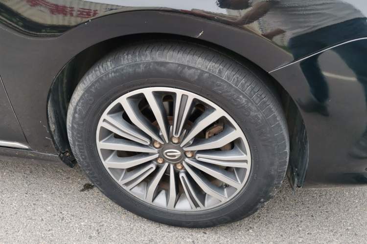 Used GAC Trumpchi GA8 2017 280T Deluxe Edition Right Front Wheel Hub